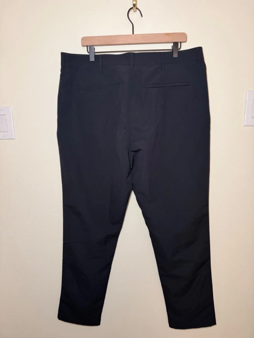 Banana Republic Men's Performance Dress Pants 38x32 Black Stretch Career Slacks